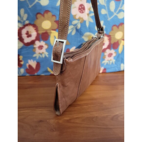 iLi New York Toronto Women’s Brown Leather Shoulder Bag - Picture 4 of 9